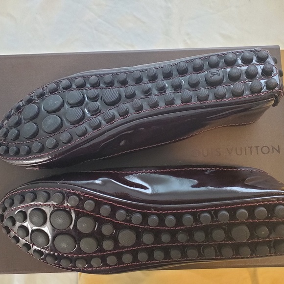 Louis Vuitton OXFORD CALFSKIN BALLERIA FLATS - Picture 2 of 8